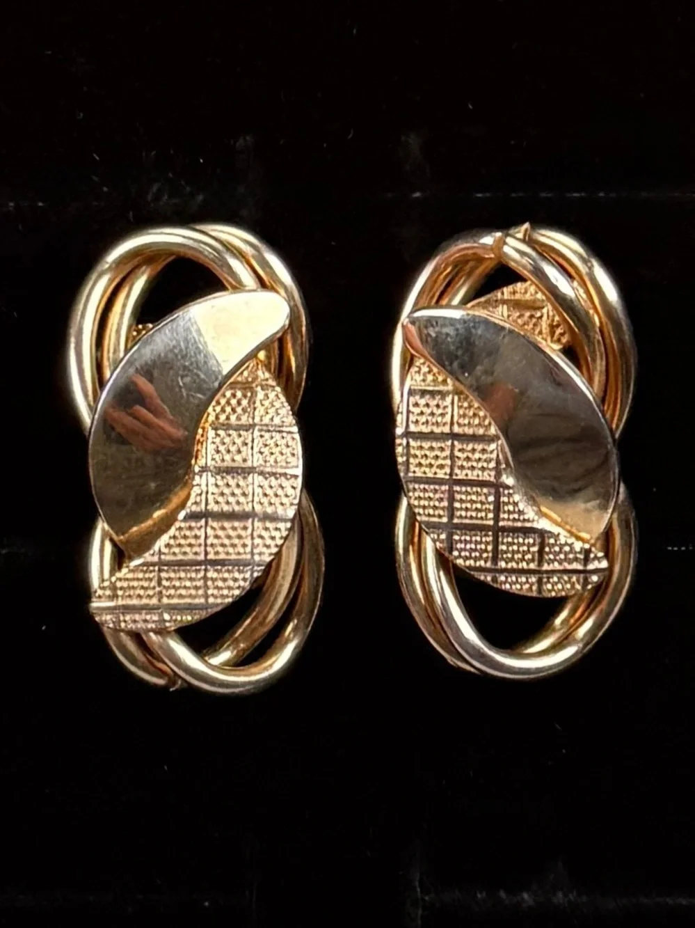 Vintage, aged goldtone, weighted clip on earrings
